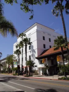 US: Santa Barbara Exterior Image